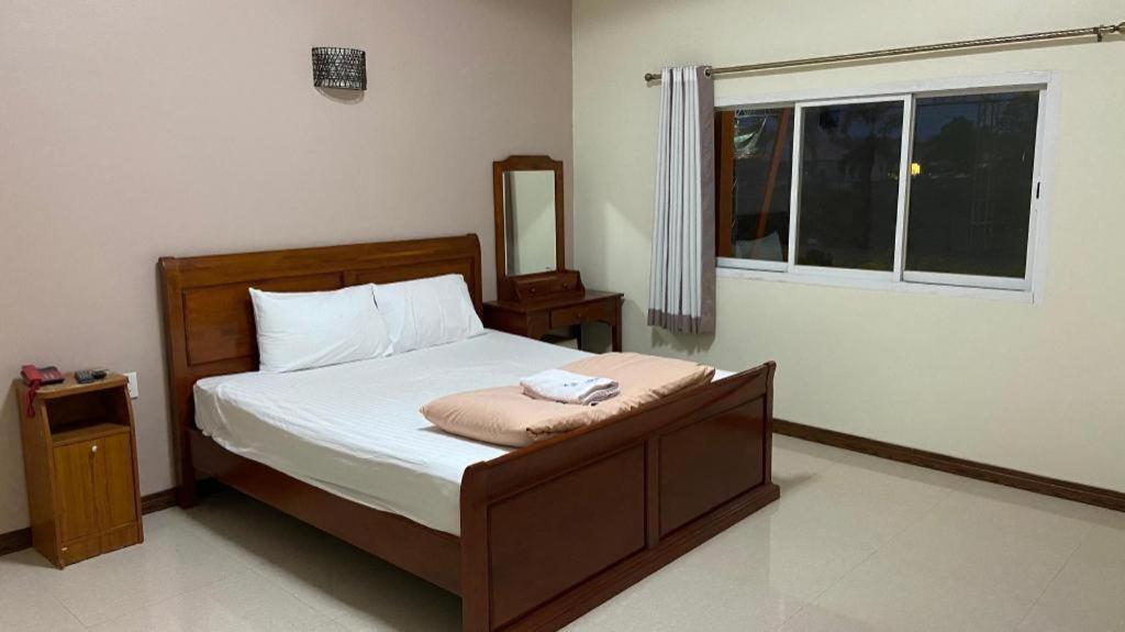 Prakaithong Hotel Amphoe Sawang Daen Din Ngoại thất bức ảnh