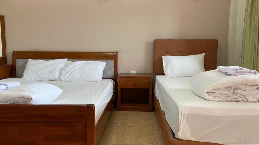 Prakaithong Hotel Amphoe Sawang Daen Din Ngoại thất bức ảnh